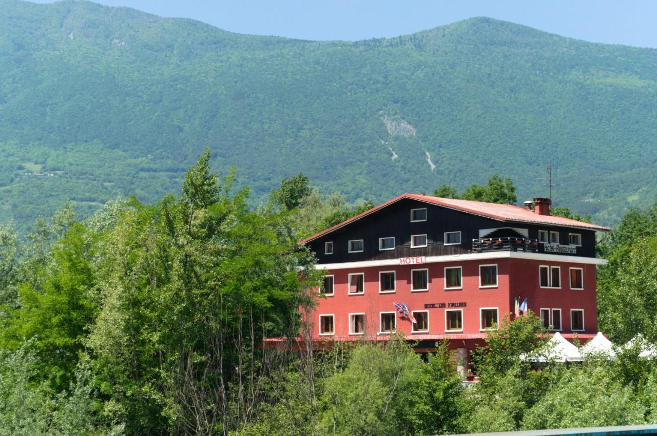 O & Cimes Hotel